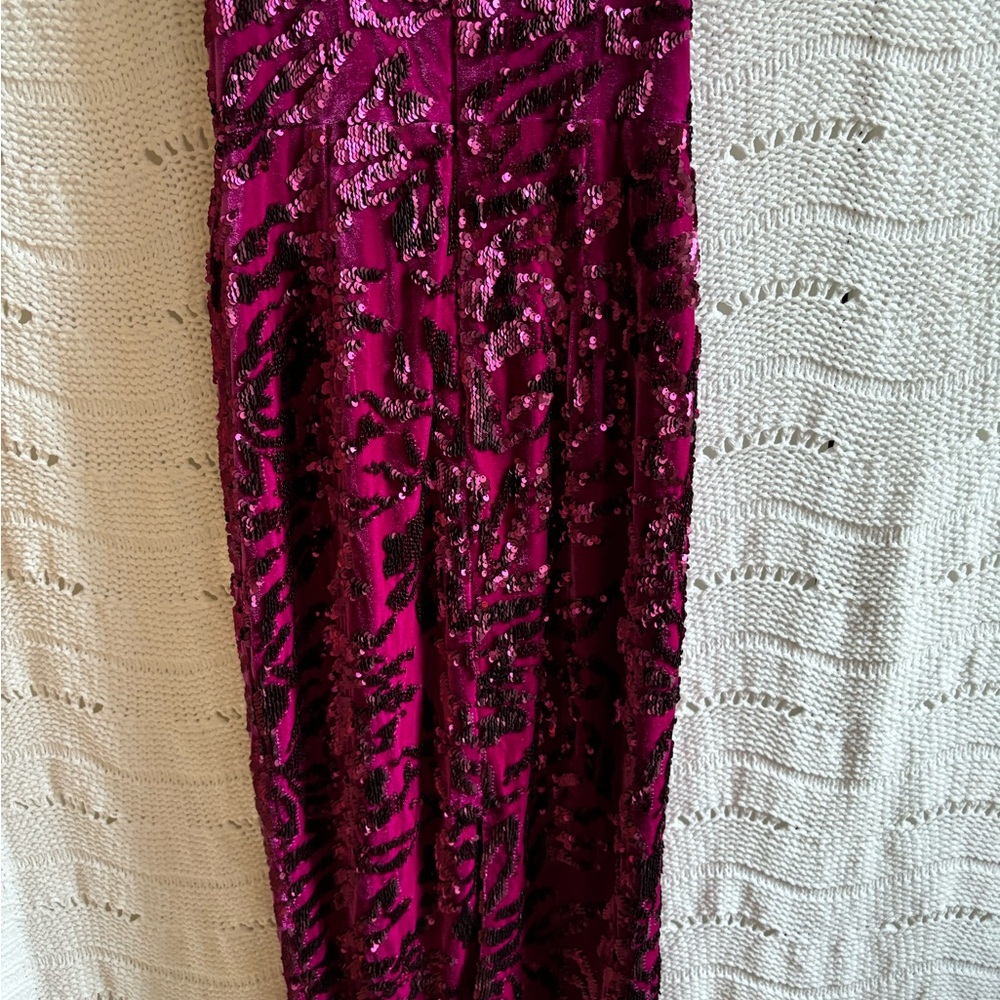 NWT Dress The Population Lynda Sequin Velvet Form fitting dress - Picture 3 of 11